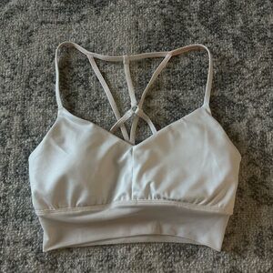 Alo Yoga Lavish Sports Bra in Ivory